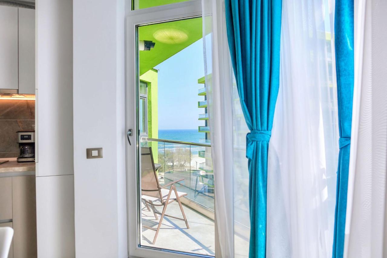 Sea Love Apt Spa N Pools Beach Resort Năvodari Exteriér fotografie