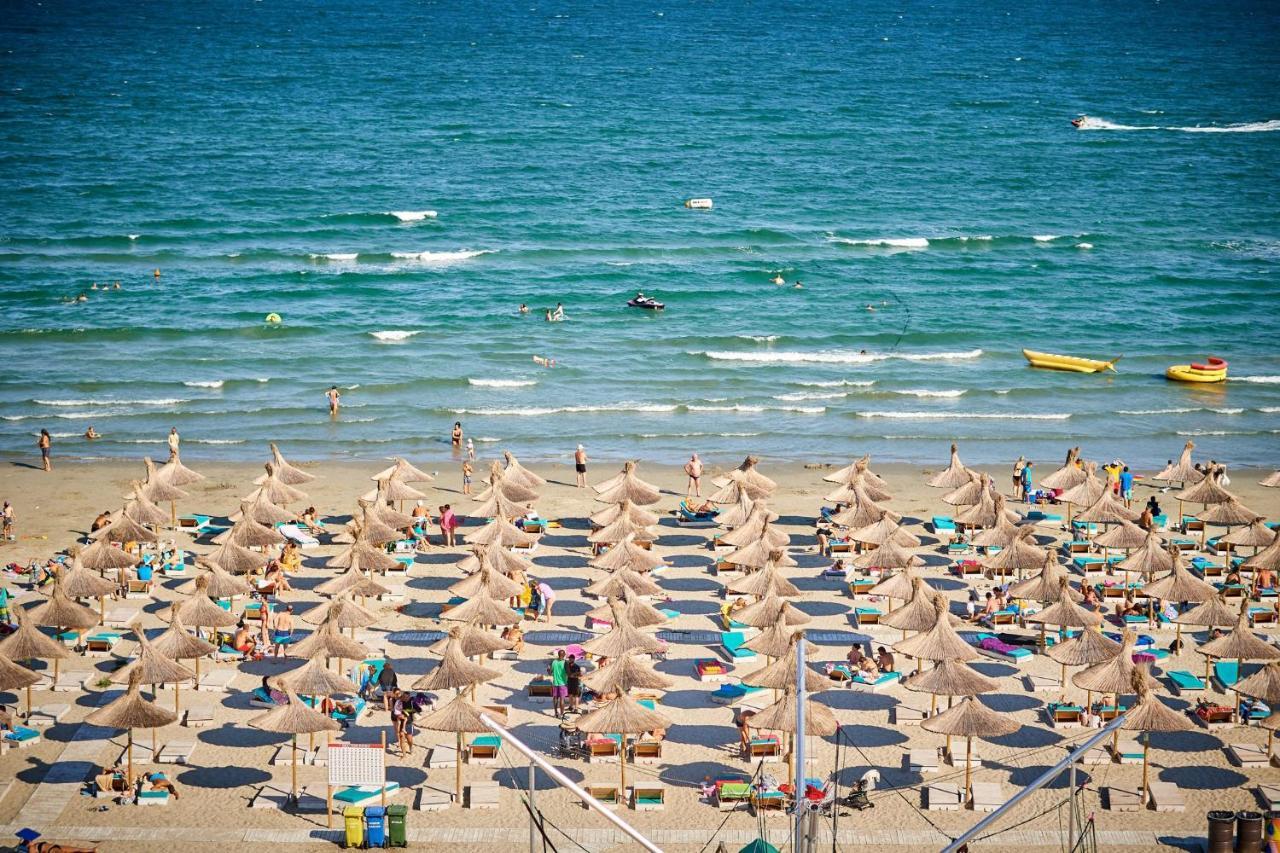 Sea Love Apt Spa N Pools Beach Resort Năvodari Exteriér fotografie