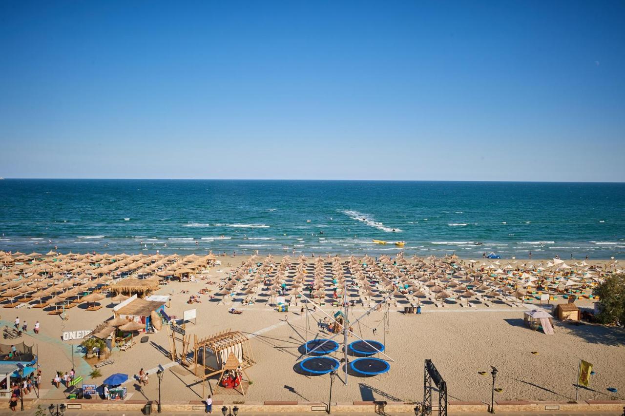 Sea Love Apt Spa N Pools Beach Resort Năvodari Exteriér fotografie